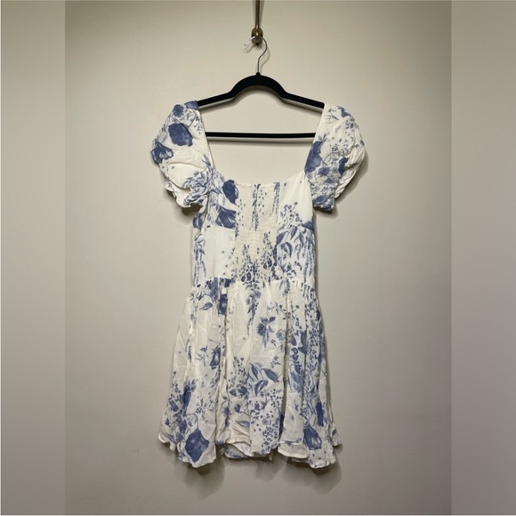 Reformation Devonne Dress in Refresh Blue and White Floral Size 0 NWT - Picture 5 of 6
